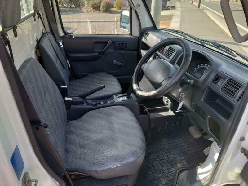 CARRY TRUCK