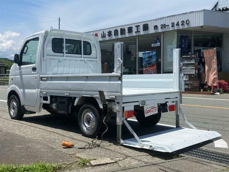 SUZUKI CARRY TRUCK