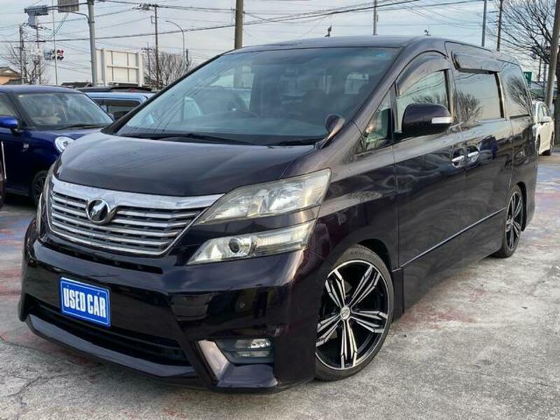 TOYOTA VELLFIRE