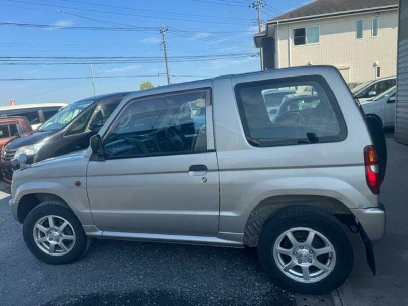 PAJERO MINI