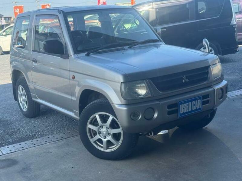 MITSUBISHI PAJERO MINI
