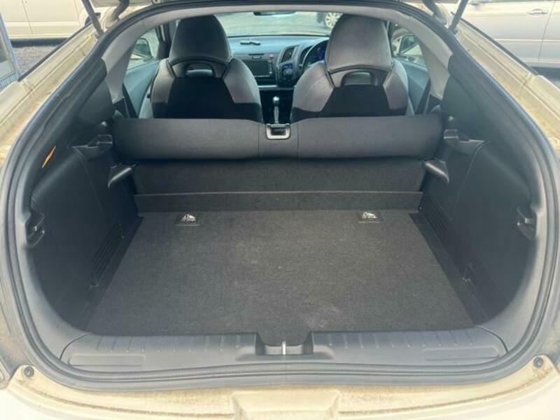 CR-Z