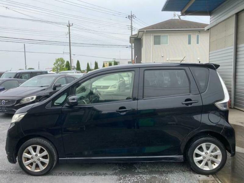 EK CUSTOM