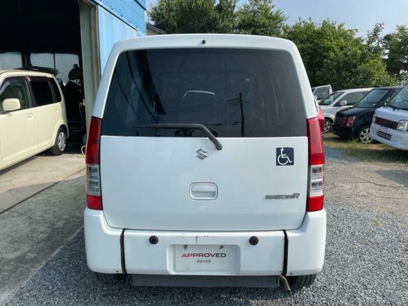 WAGON R