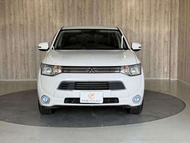 OUTLANDER PHEV