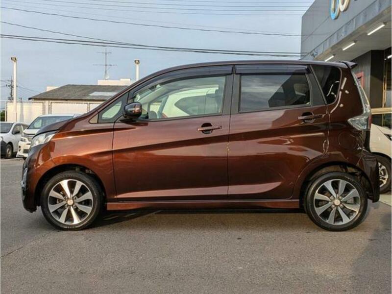 EK CUSTOM