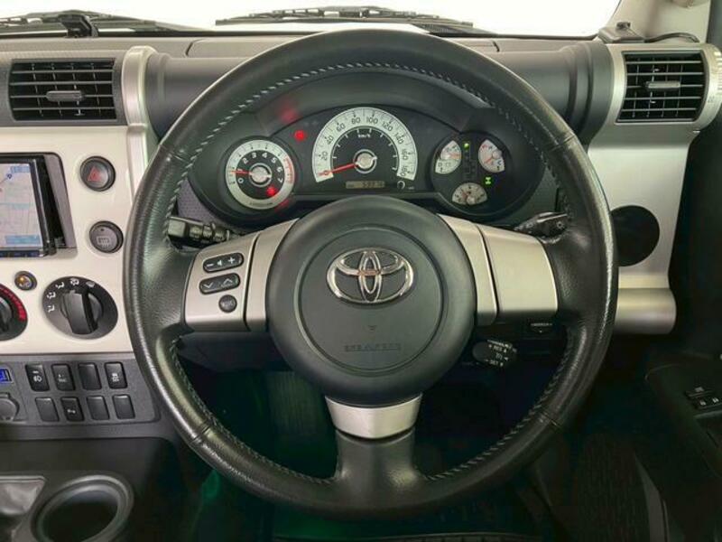 FJ CRUISER