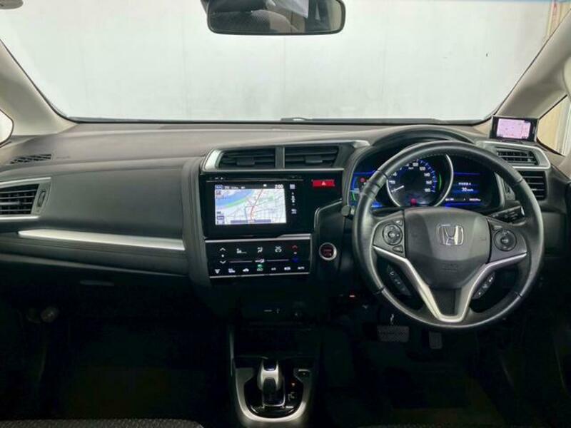 FIT HYBRID