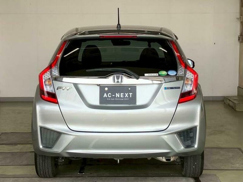 FIT HYBRID