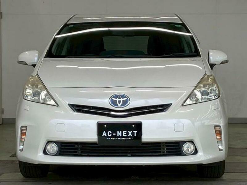 PRIUS ALPHA