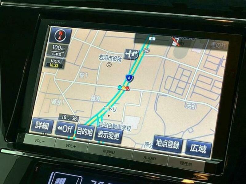 PRIUS ALPHA
