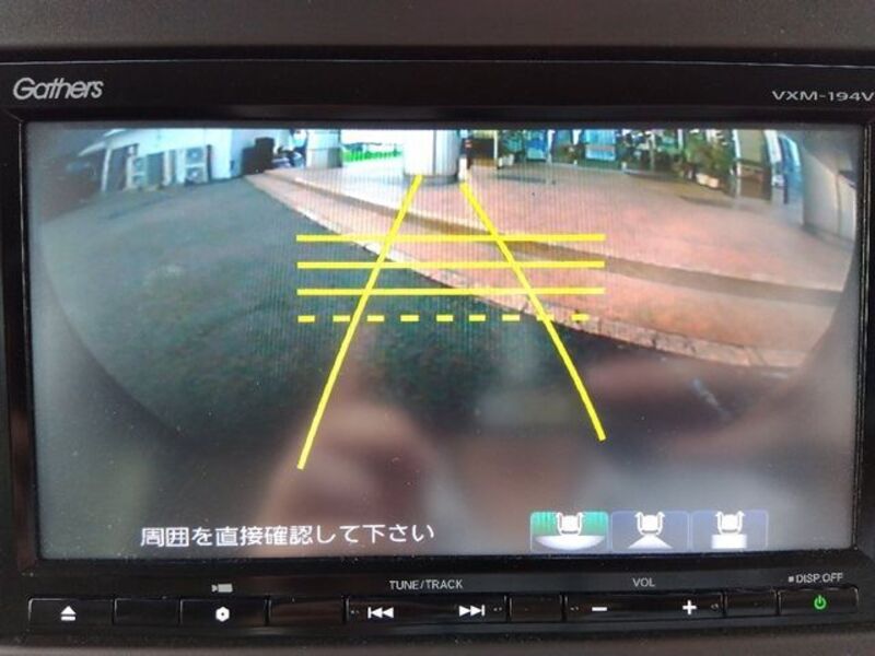 N BOX