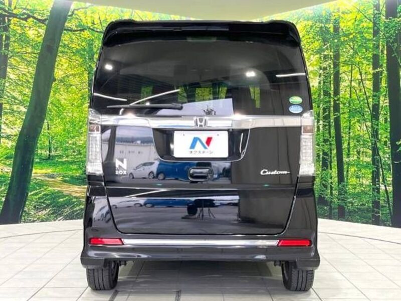 N BOX CUSTOM