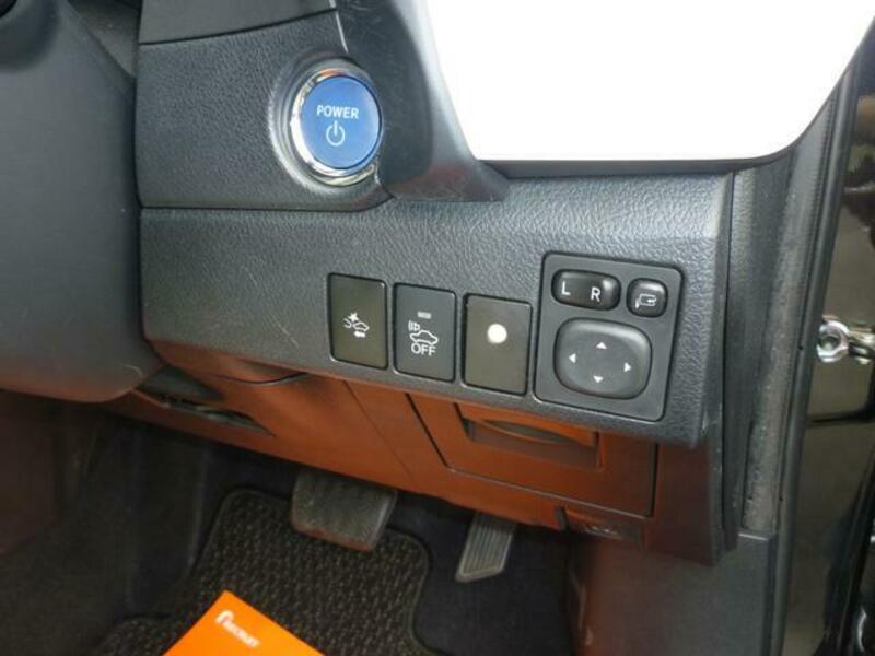 AURIS