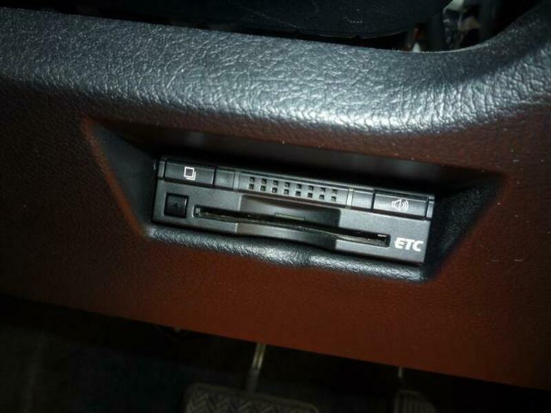 AURIS