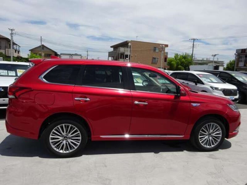 OUTLANDER PHEV