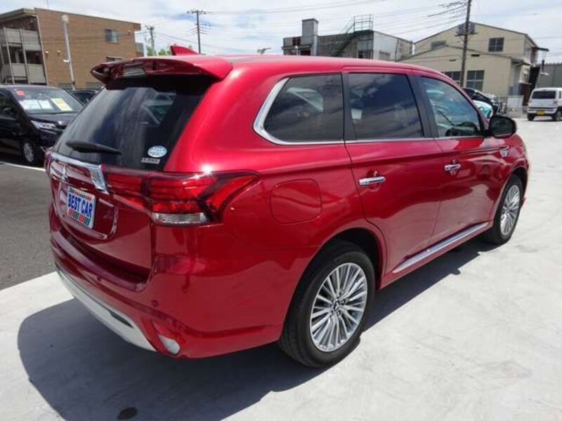 OUTLANDER PHEV