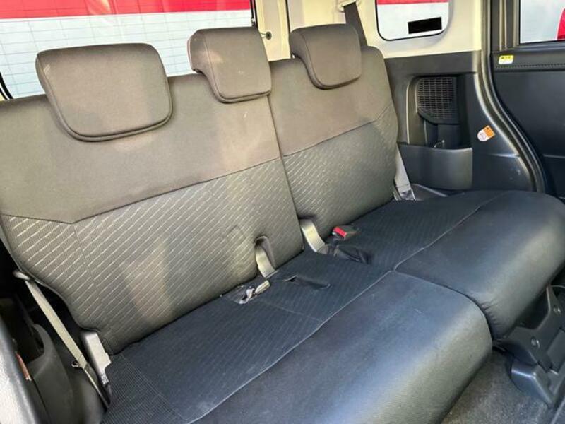 ROOMY