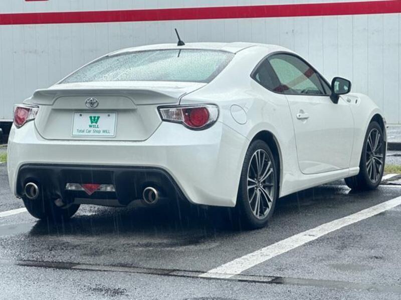 86