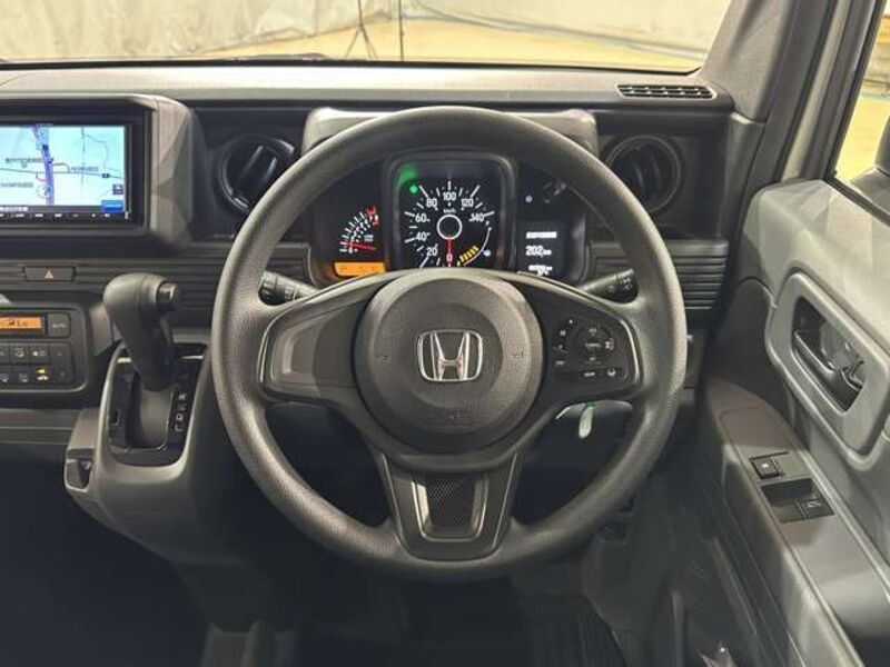 N-VAN
