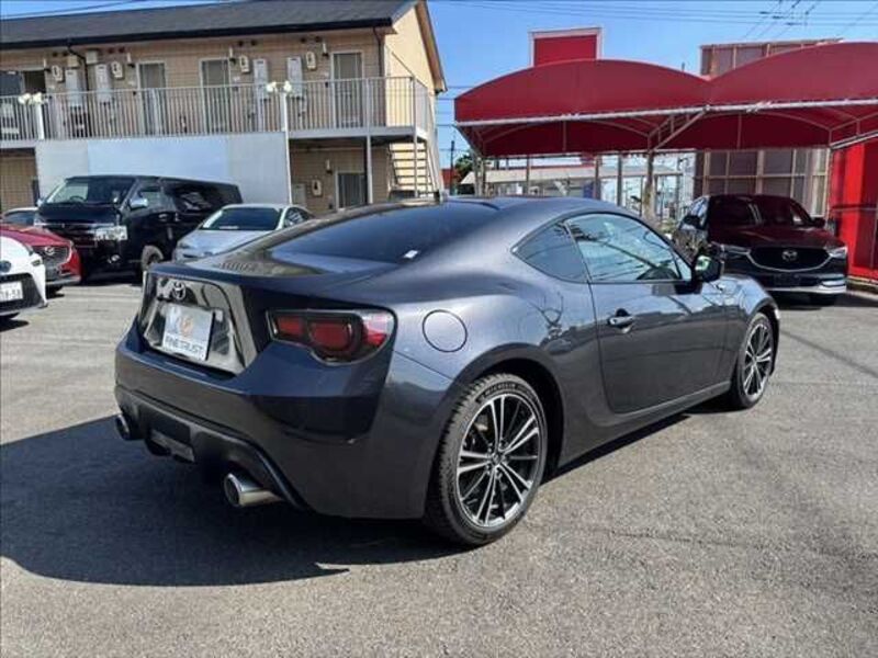 86