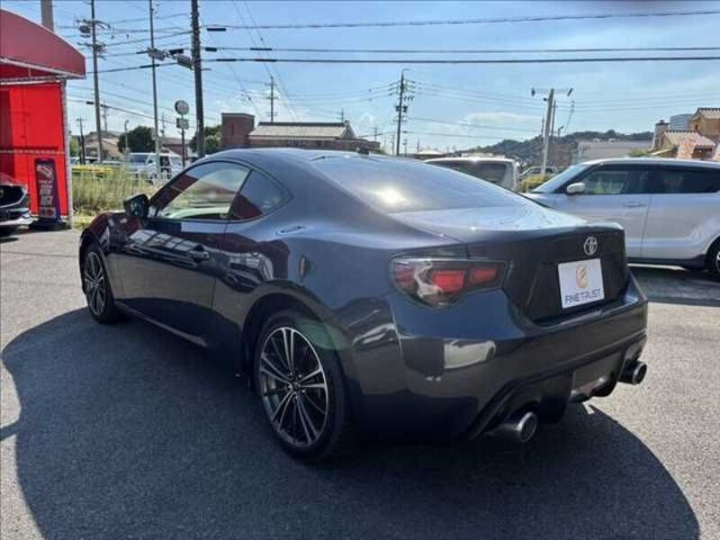 86