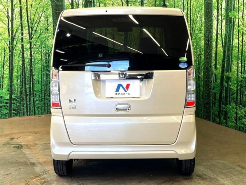 N BOX