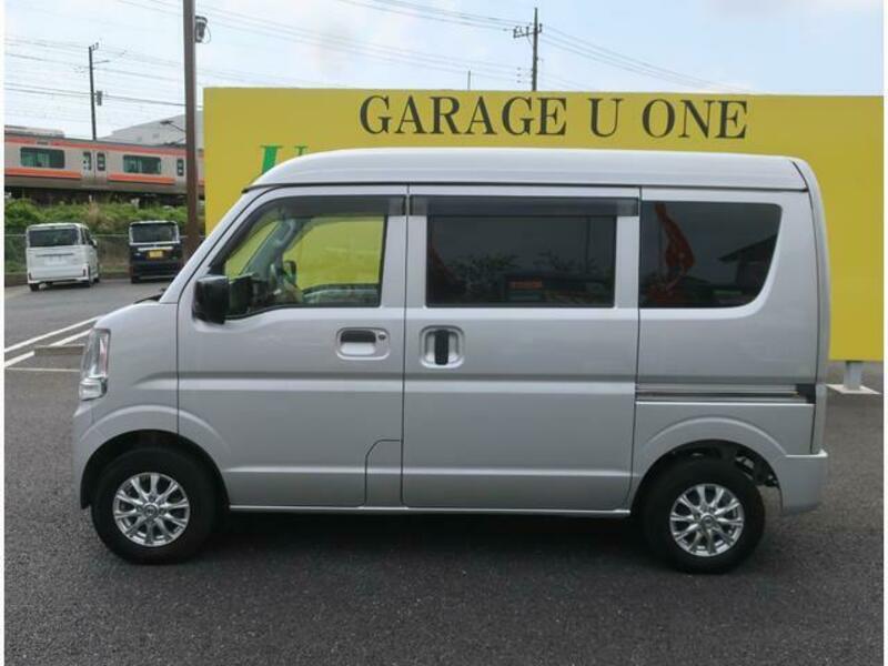 MINICAB VAN