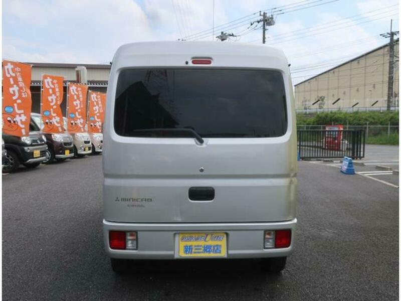 MINICAB VAN