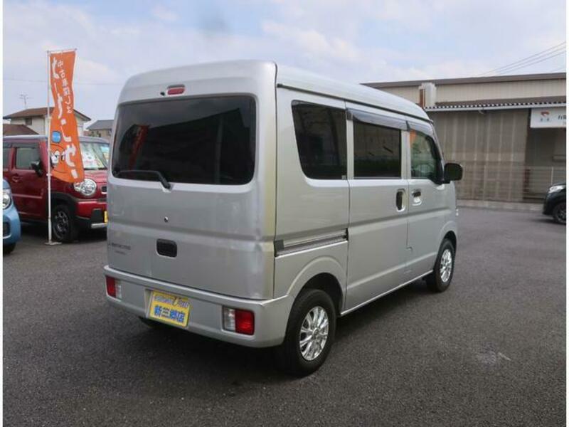 MINICAB VAN