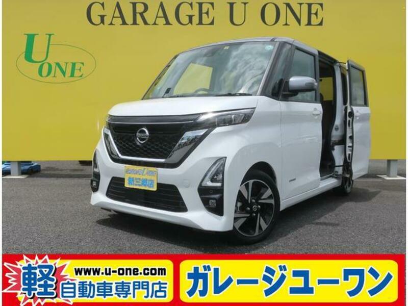NISSAN ROOX