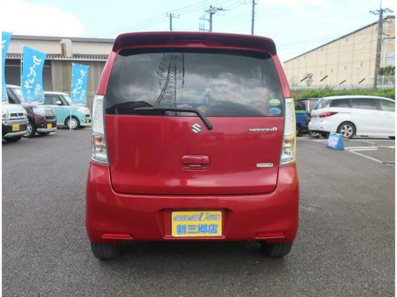 WAGON R
