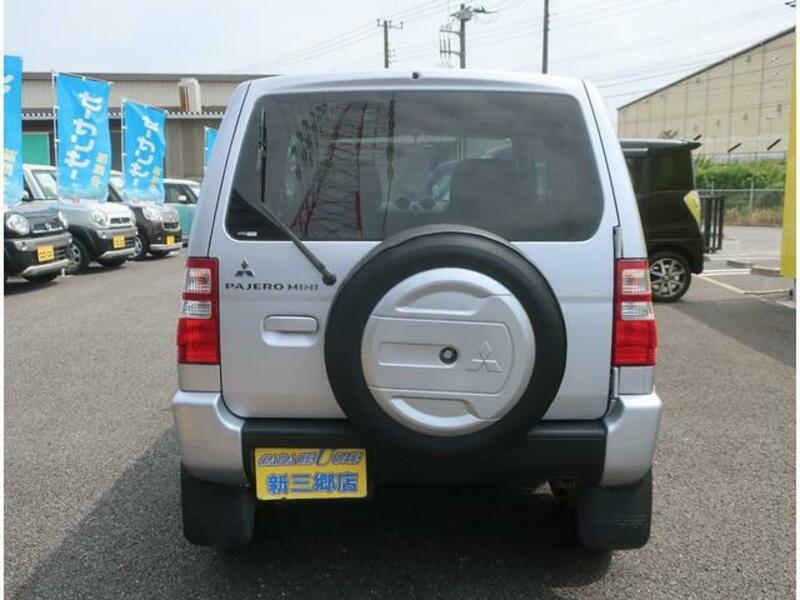 PAJERO MINI