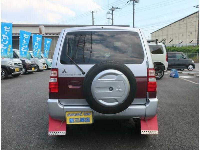 PAJERO MINI