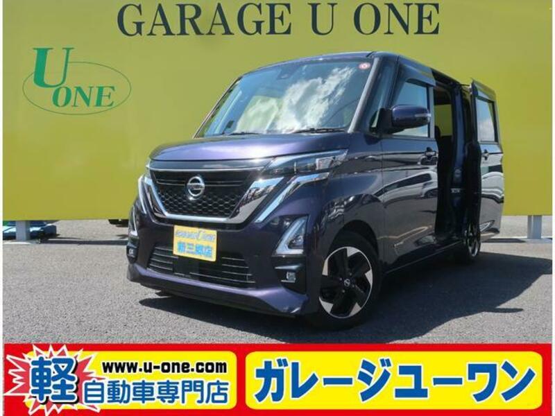 NISSAN ROOX