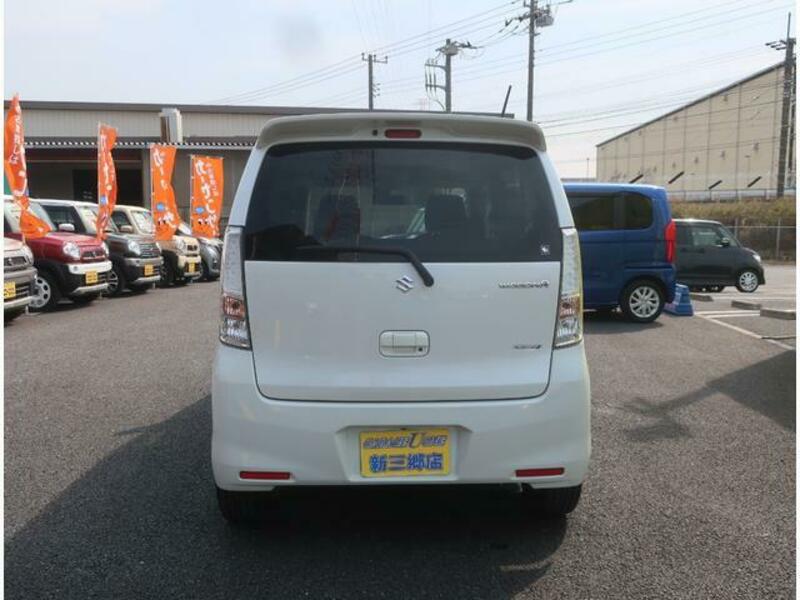WAGON R