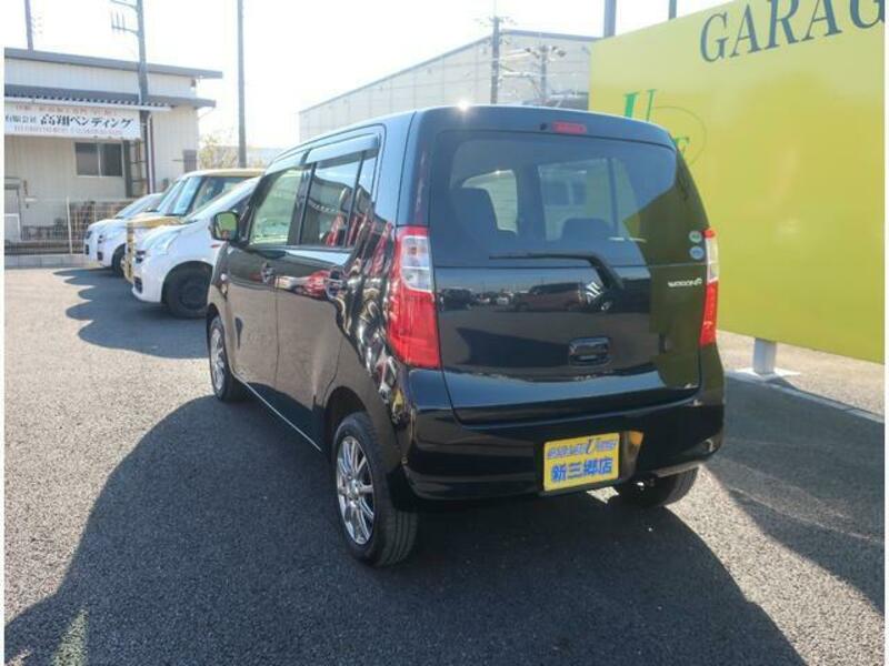 WAGON R