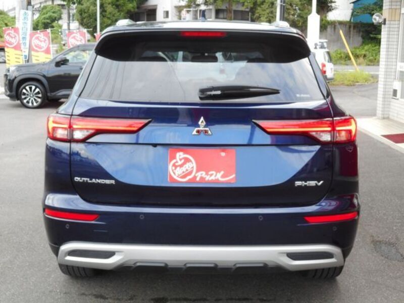 OUTLANDER PHEV