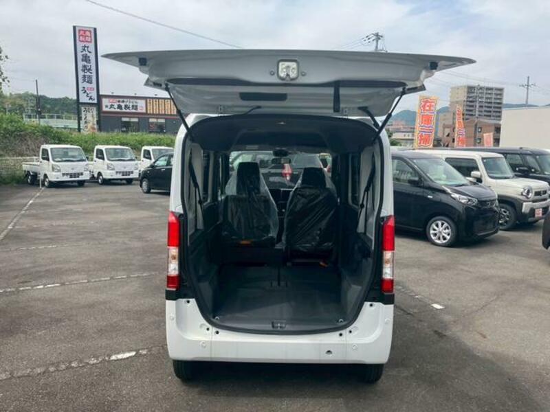 N-VAN
