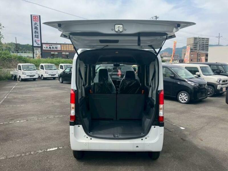 N-VAN