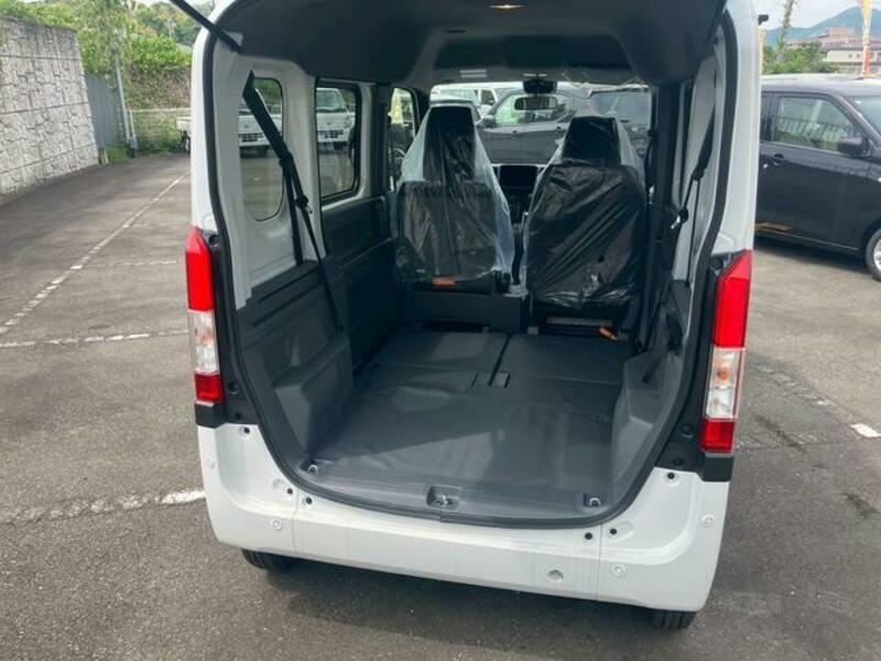 N-VAN