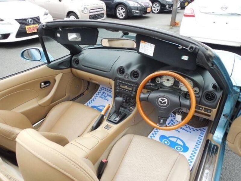 ROADSTER