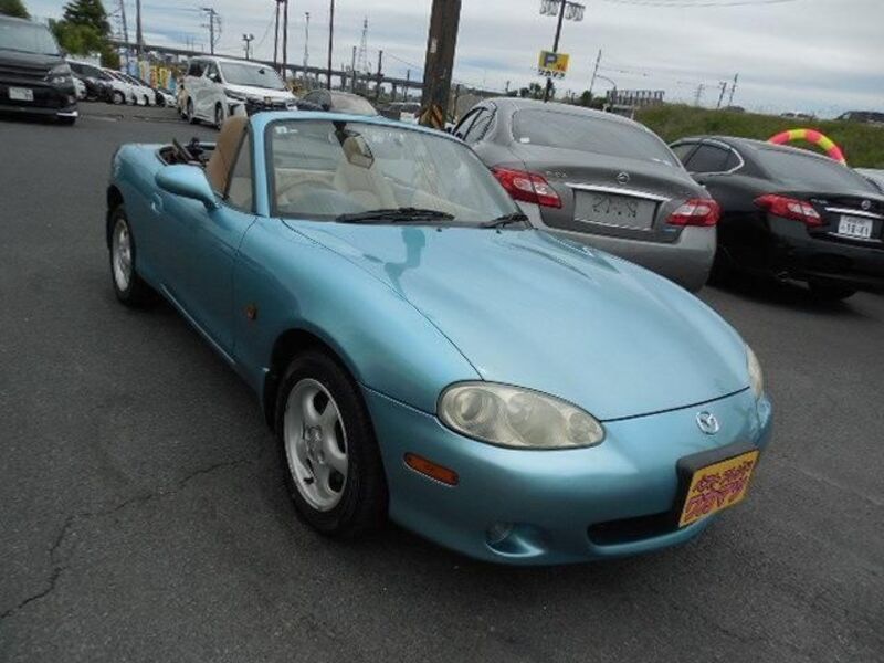 ROADSTER