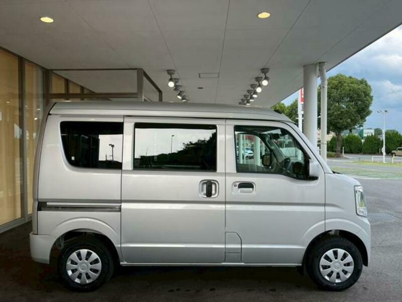 CLIPPER VAN