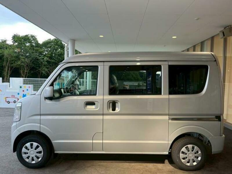 CLIPPER VAN