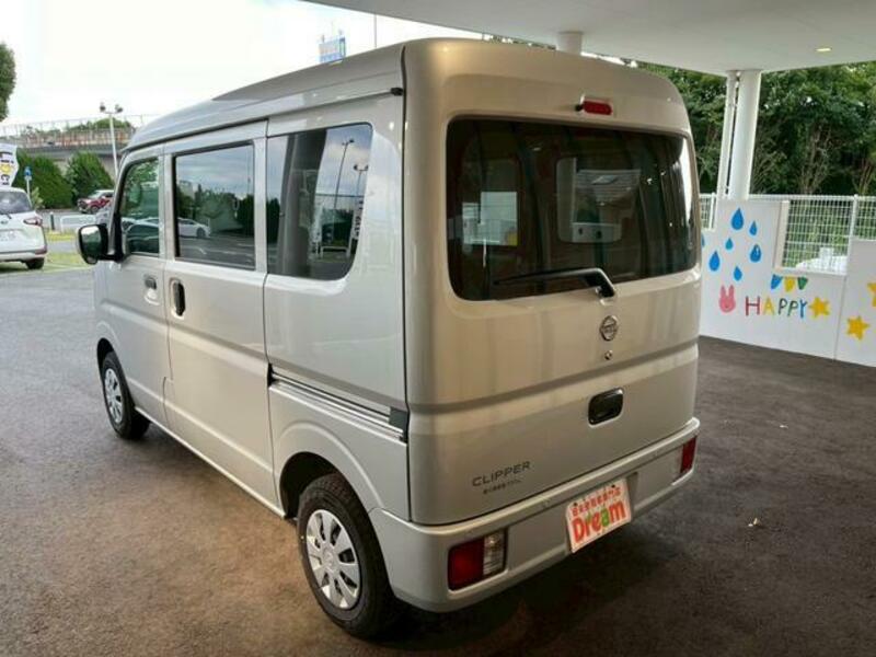 CLIPPER VAN