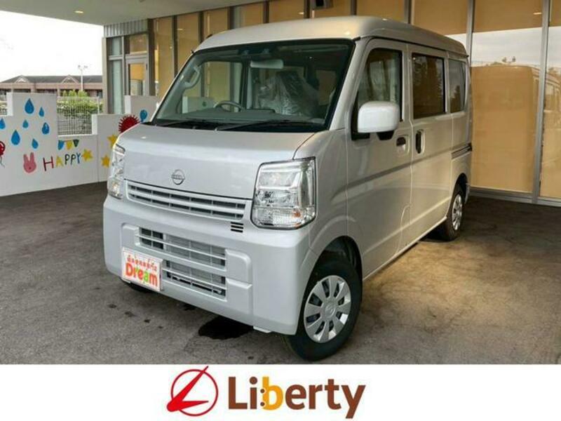 NISSAN CLIPPER VAN