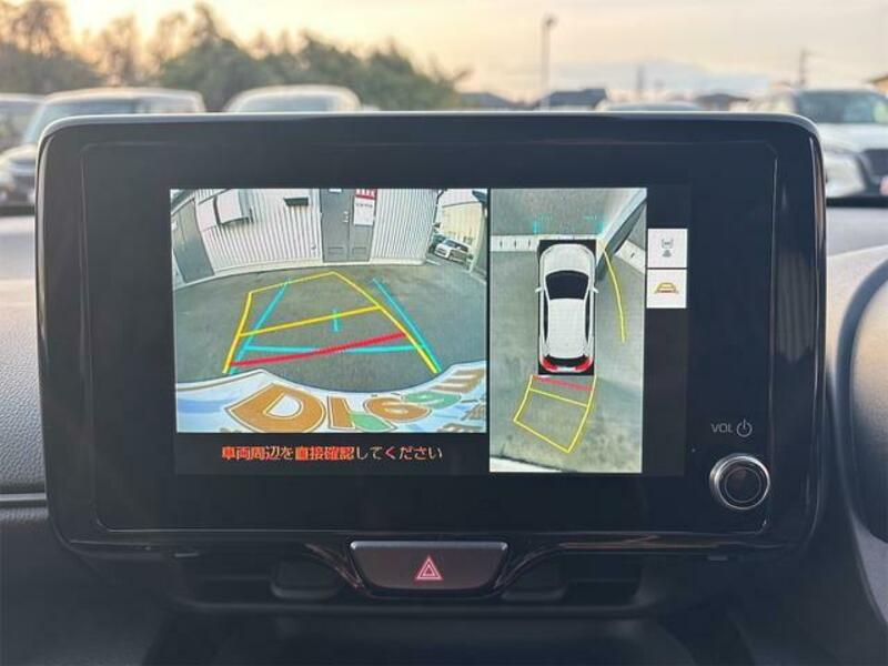 YARIS CROSS