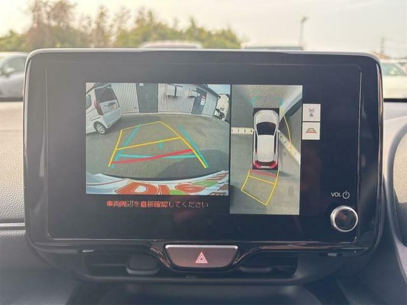 YARIS CROSS