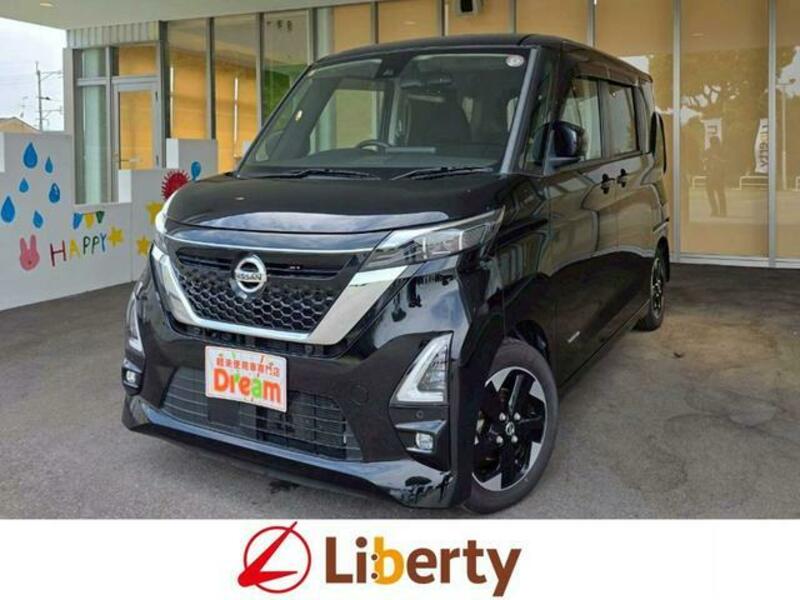 NISSAN ROOX